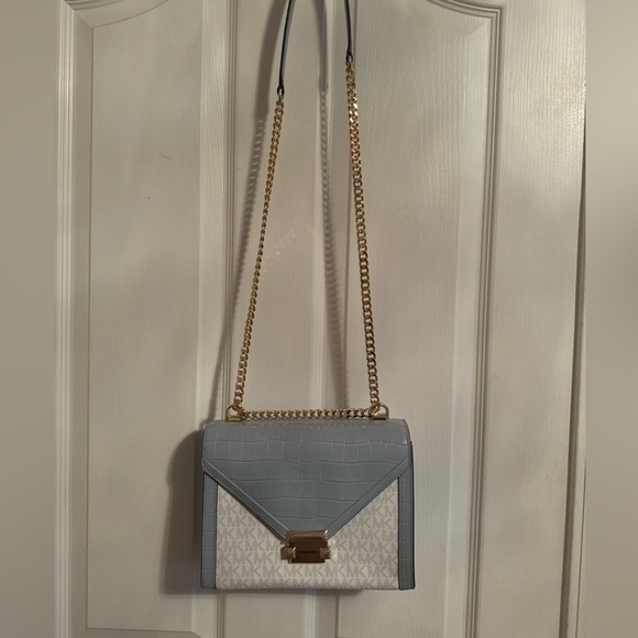 Michael Kors Handbags - Michael Kors Crossbody bag